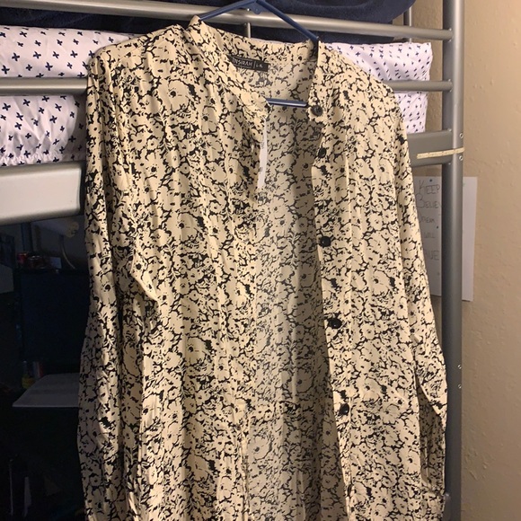 Modest fashion dress - Picture 1 of 6